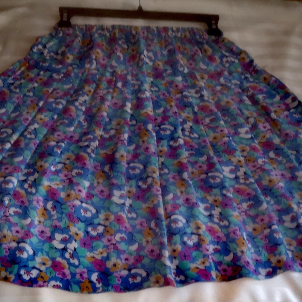 Floral Print Skirt   - Creation Beauharnais -  Size M